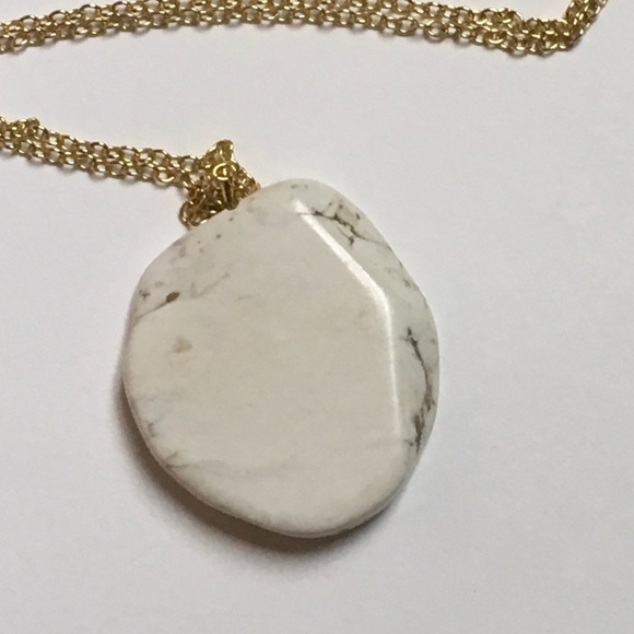Natural Howlite & 14k Gold Filled Necklace - Picture 3 of 6